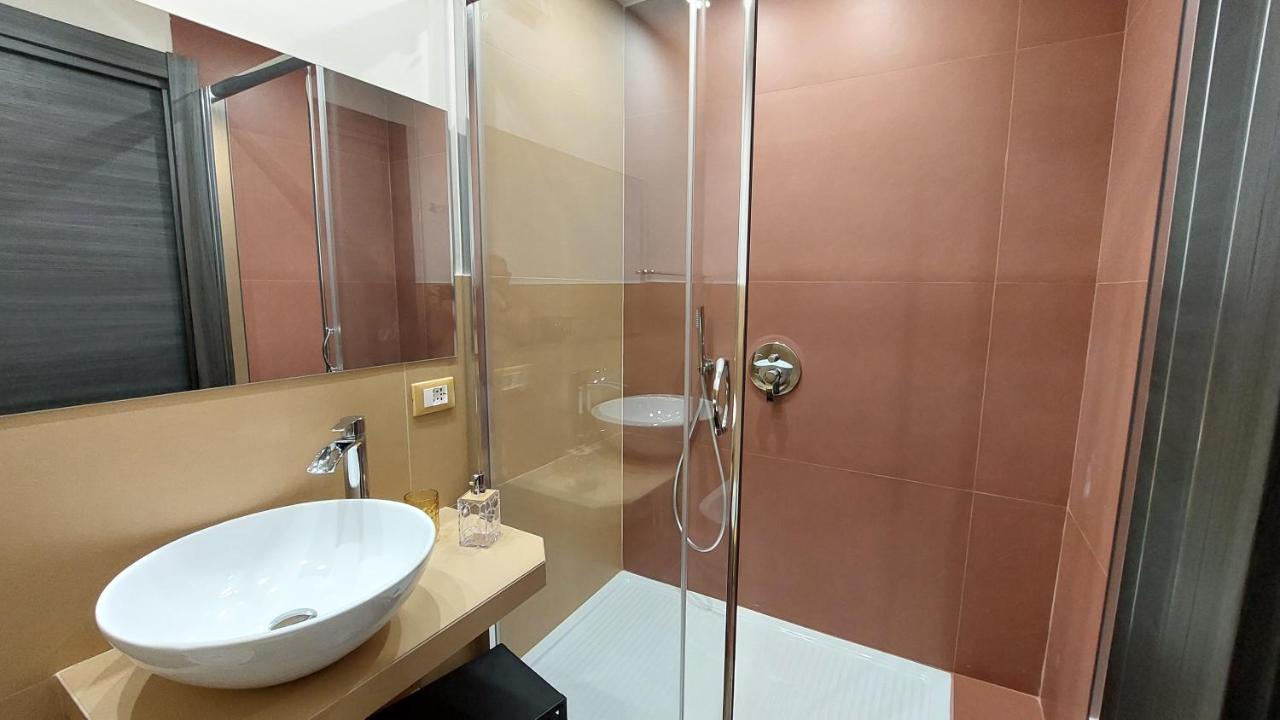 I 3 Principi, Garibaldi Suites CTA Exteriör bild