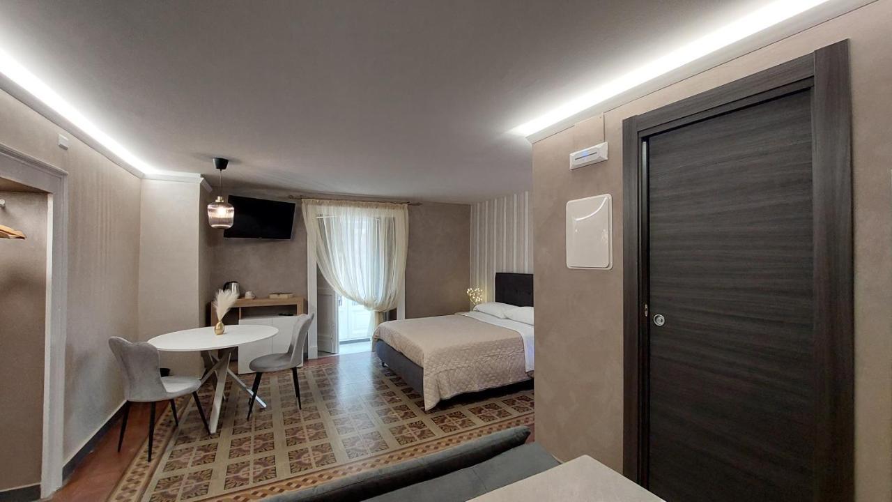 I 3 Principi, Garibaldi Suites CTA Exteriör bild